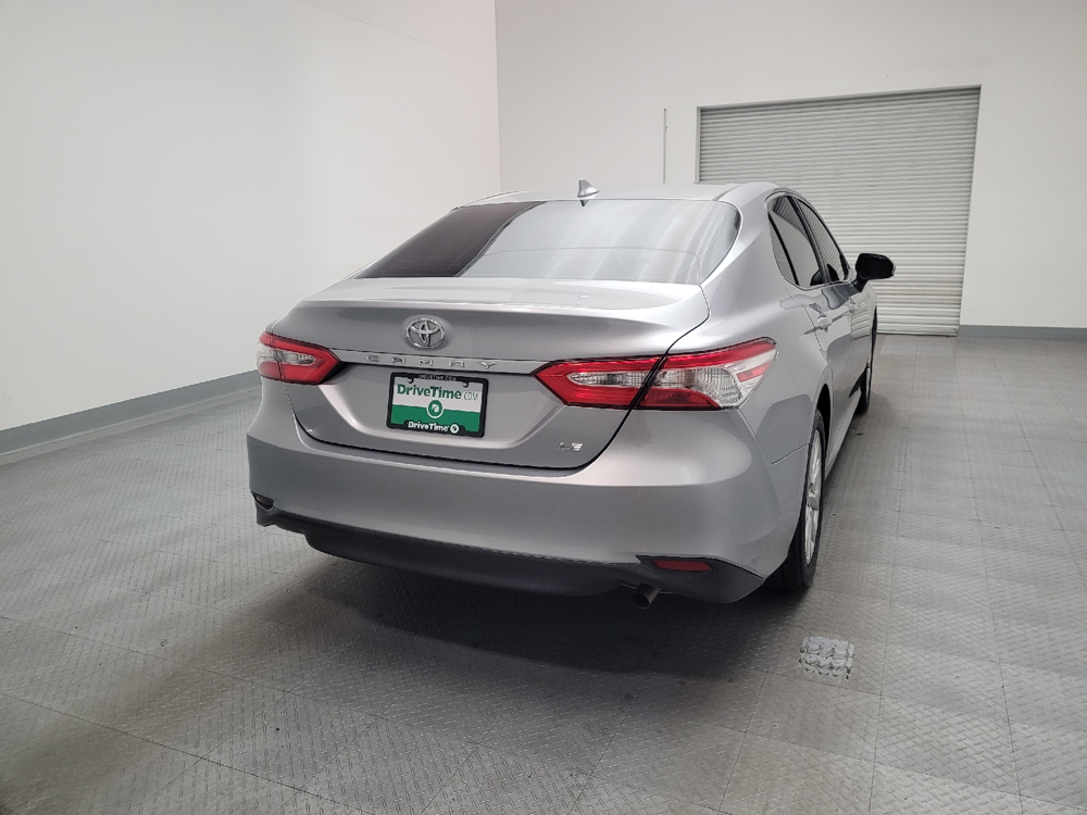 2019 Toyota Camry LE photo 6