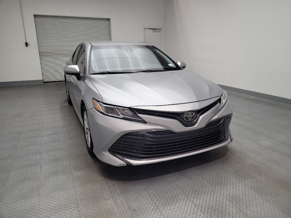 2019 Toyota Camry LE photo 11