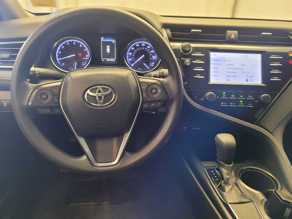 2019 Toyota Camry LE photo 17