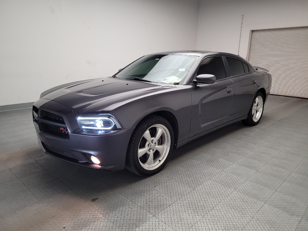 2013 Dodge Charger R/T's photo