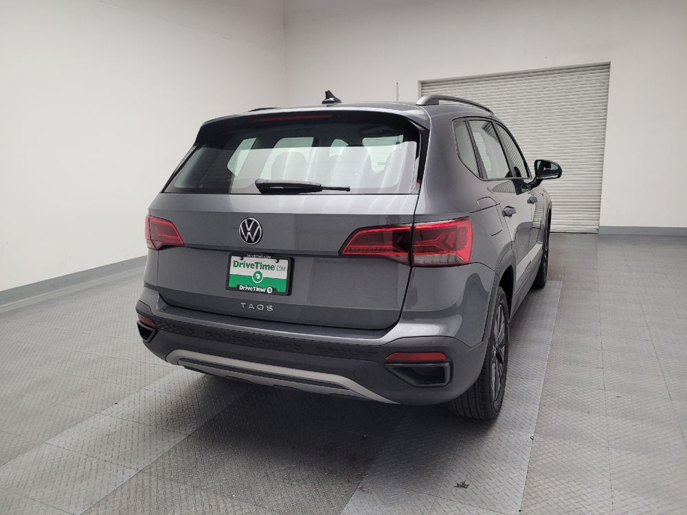 Image of 2022 Volkswagen Taos S