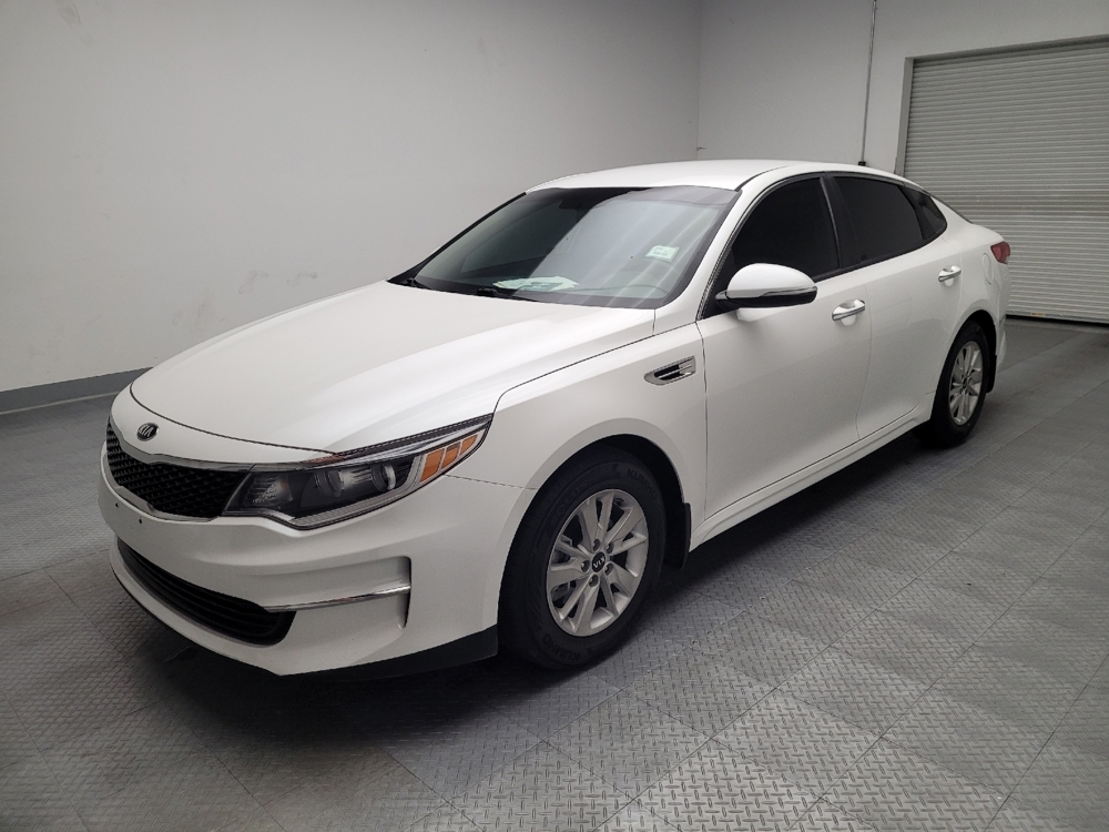 2016 Kia Optima LX's photo