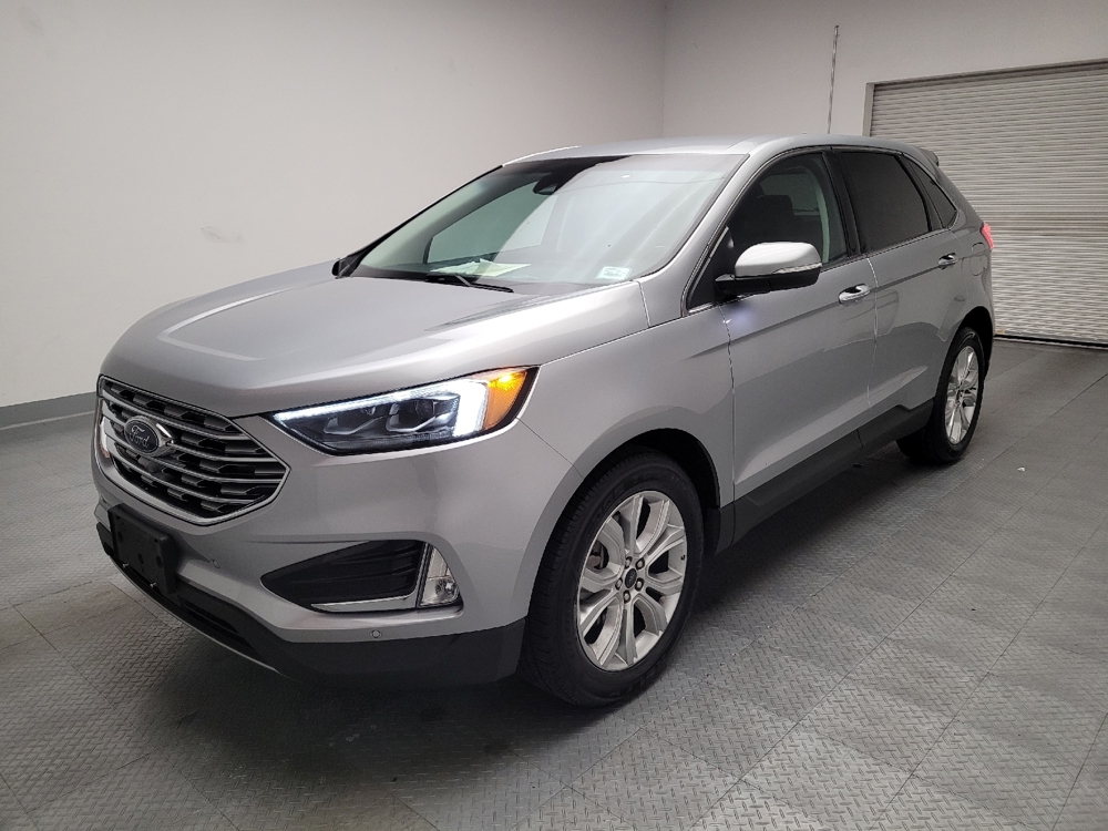 2023 Ford Edge Titanium's photo