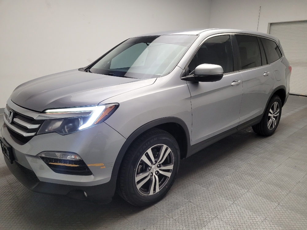2018 Honda Pilot EX's photo