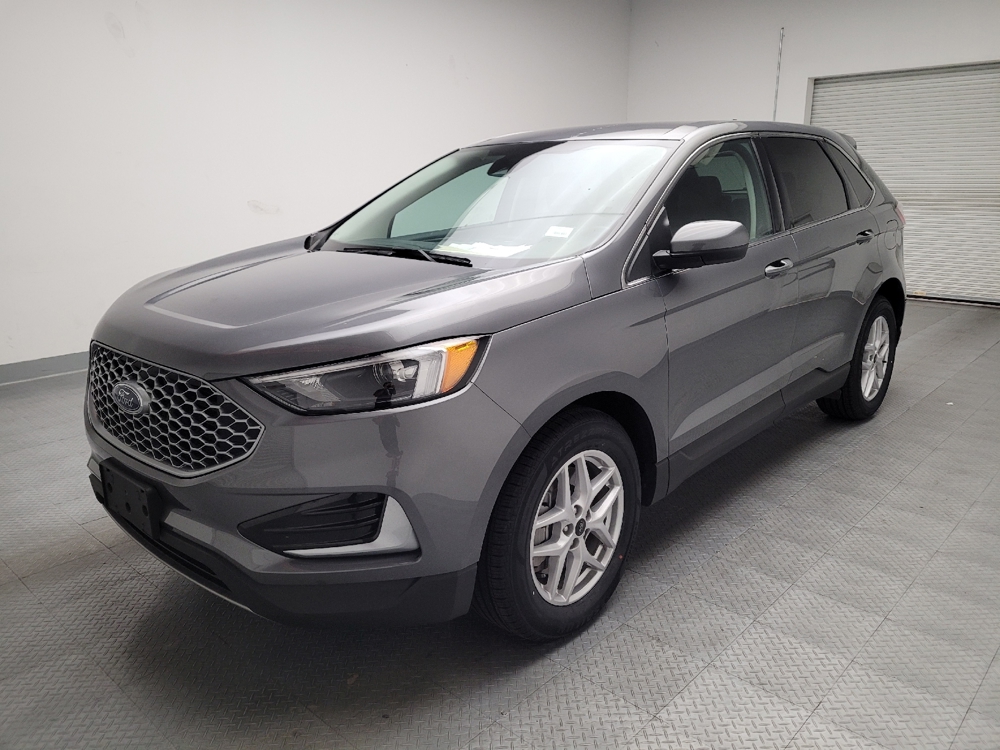 2024 Ford Edge SEL's photo