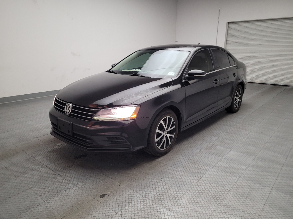 2017 Volkswagen Jetta SE's photo