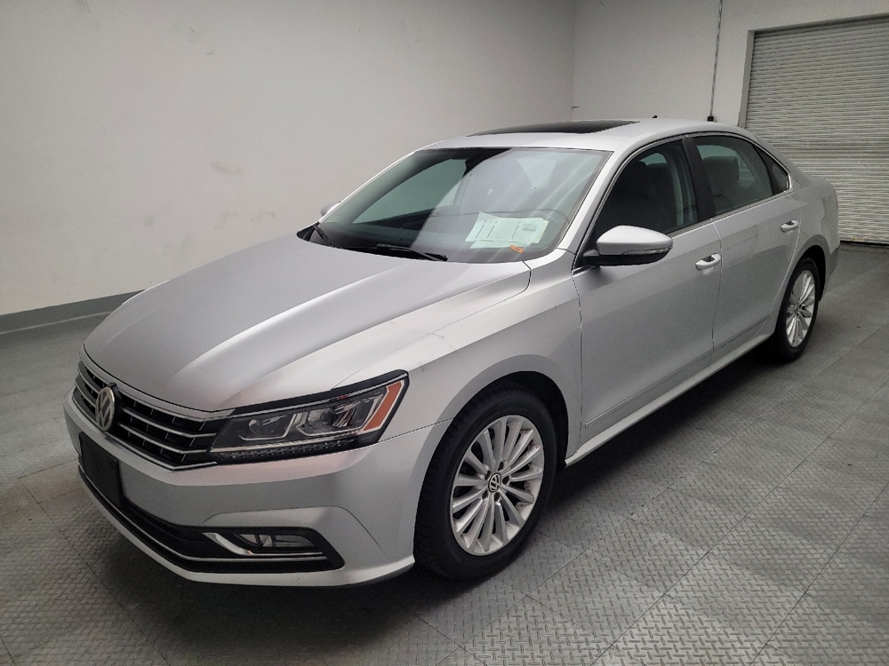 2016 Volkswagen Passat SE