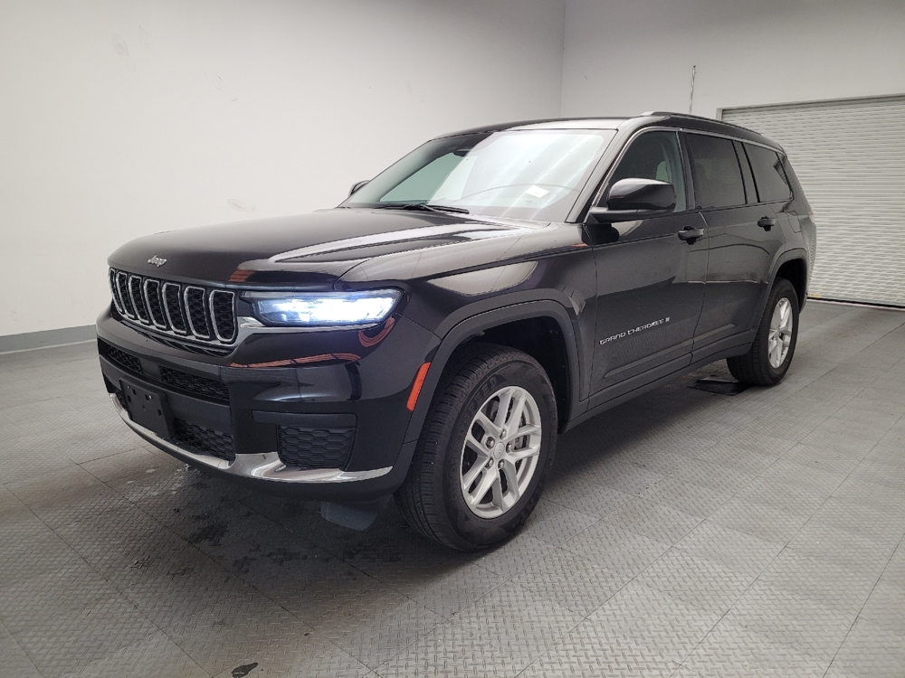 2023 Jeep Grand Cherokee L Laredo's photo