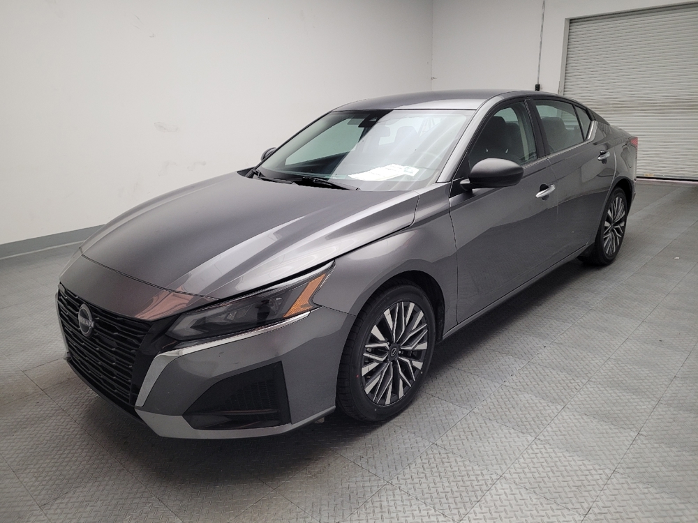 2024 Nissan Altima SV