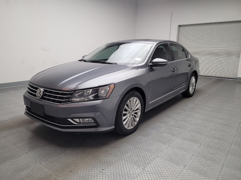 2016 Volkswagen Passat SE