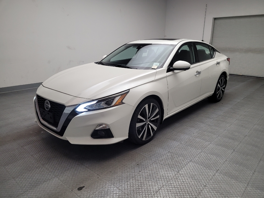 2019 Nissan Altima Platinum's photo