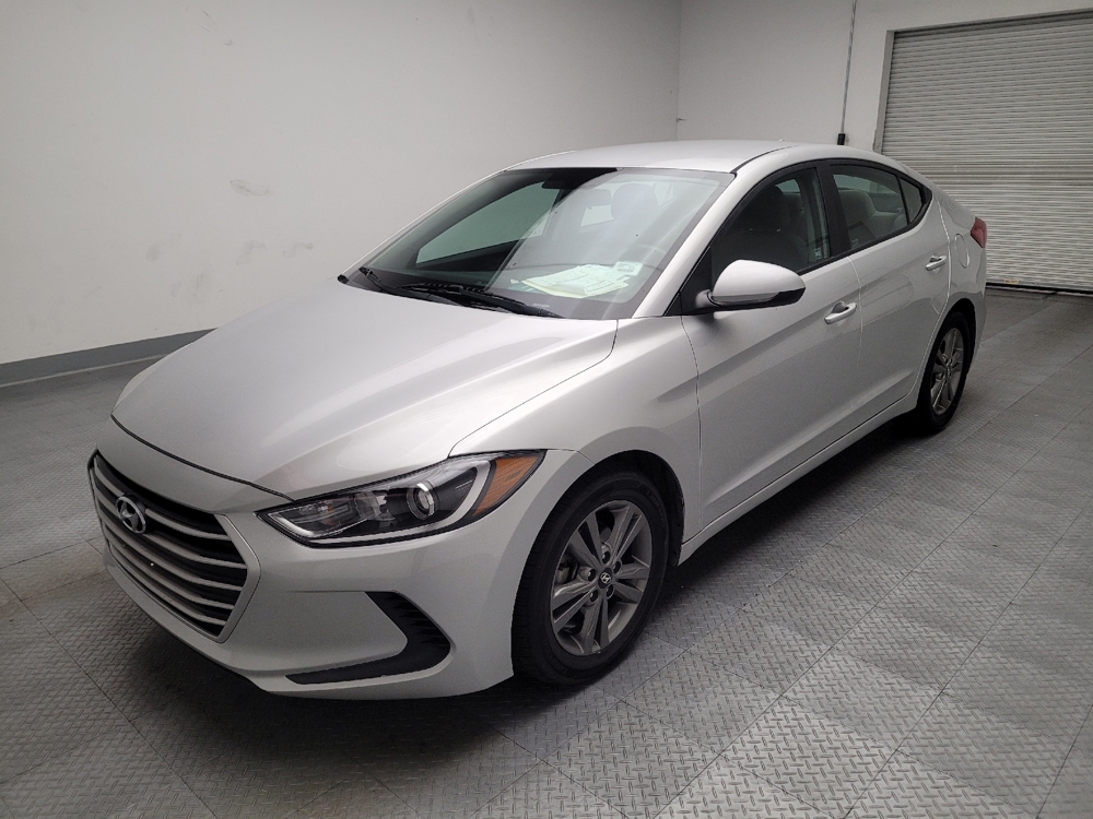2017 Hyundai Elantra SE's photo