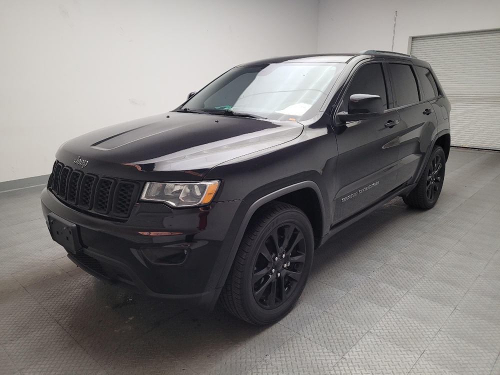 2020 Jeep Grand Cherokee Laredo E