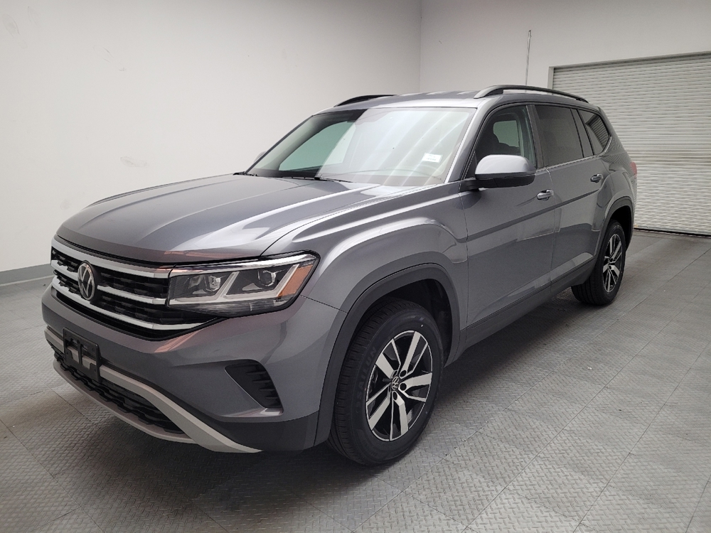 2022 Volkswagen Atlas SE's photo