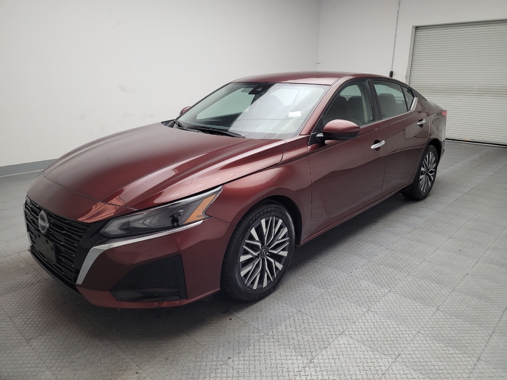2023 Nissan Altima SV