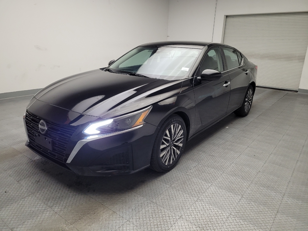 2023 Nissan Altima SV