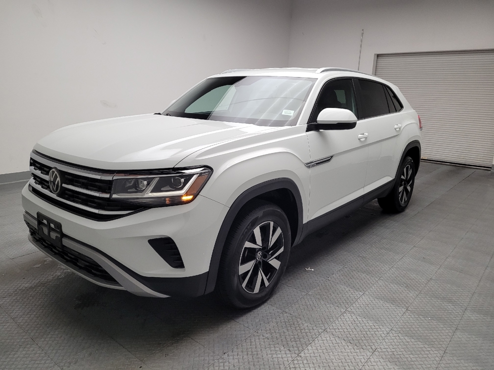 2020 Volkswagen Atlas Cross Sport SE's photo