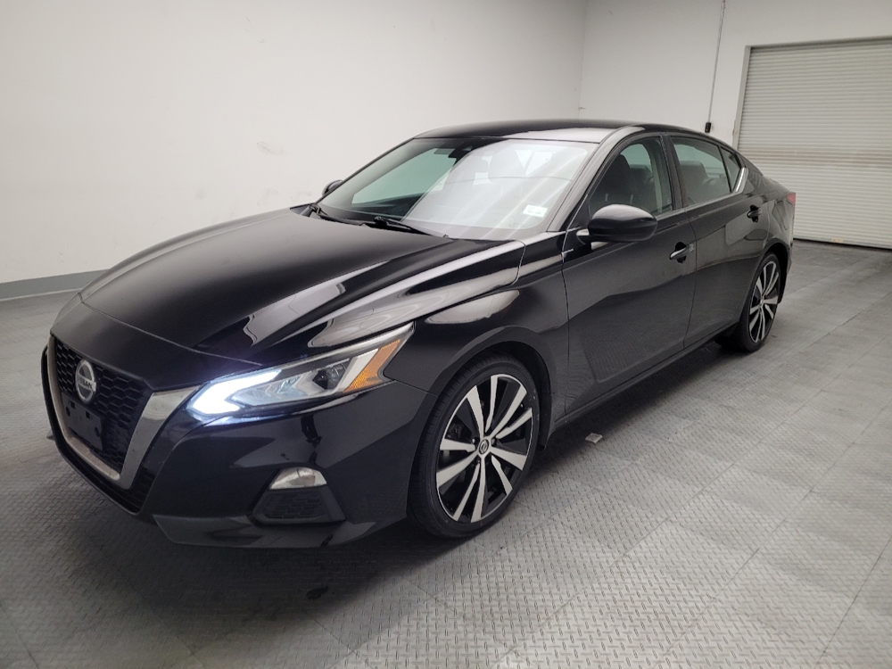 2020 Nissan Altima SR