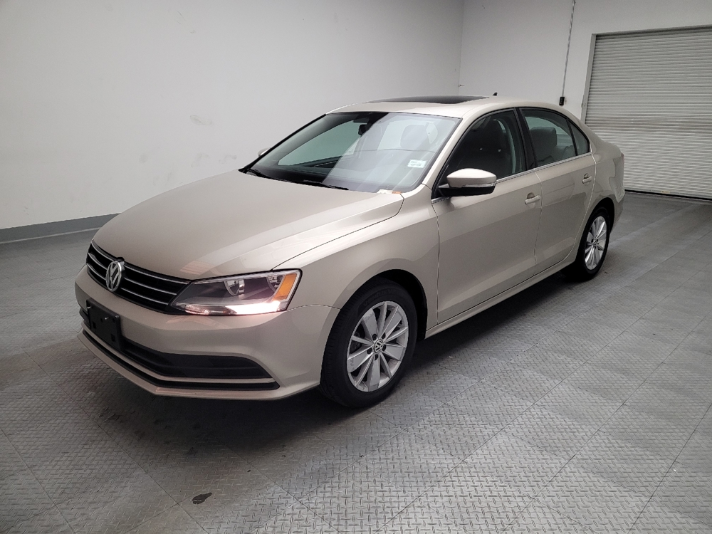2016 Volkswagen Jetta SE's photo