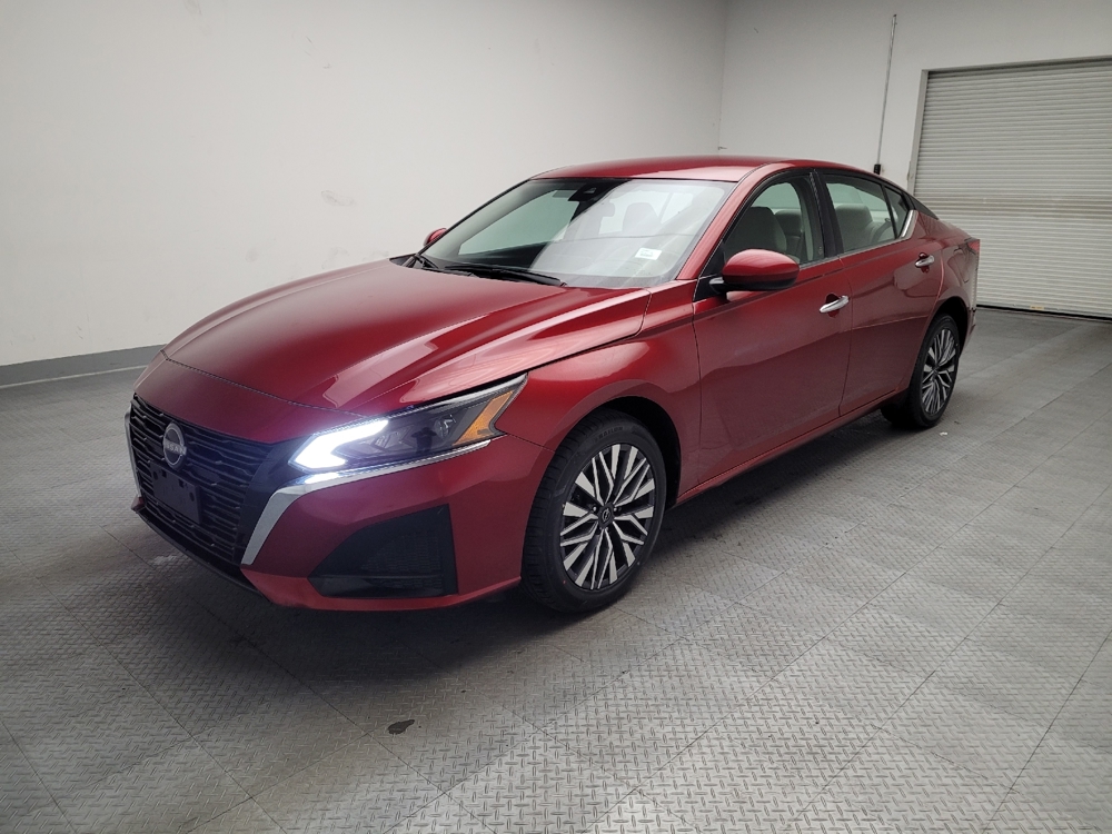 2023 Nissan Altima SV