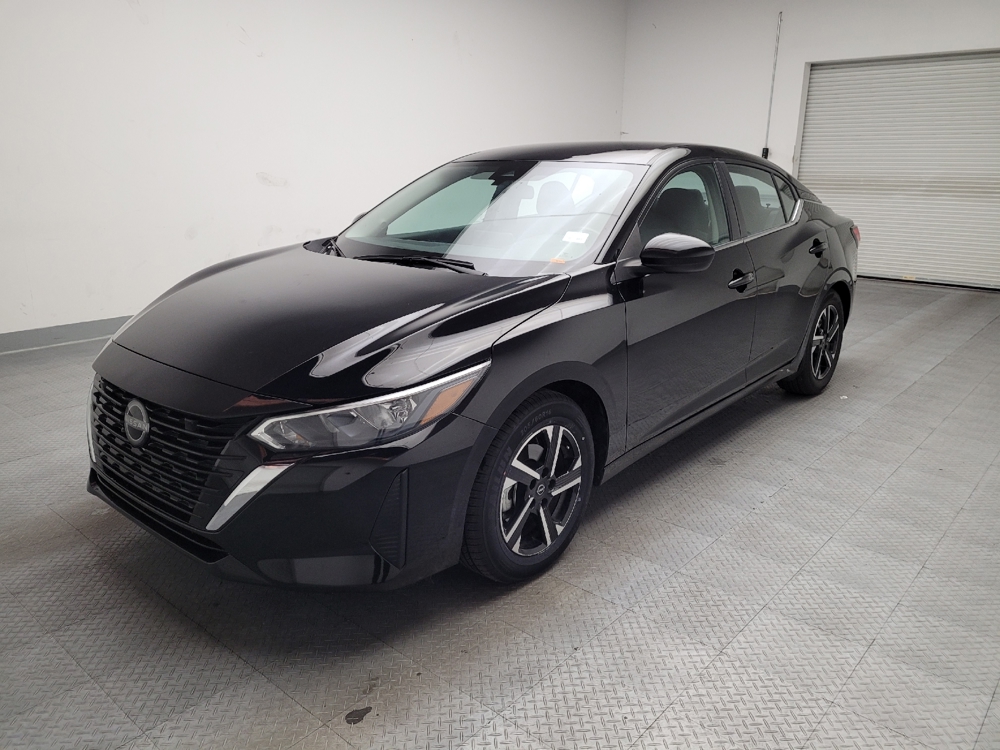 2024 Nissan Sentra SV's photo