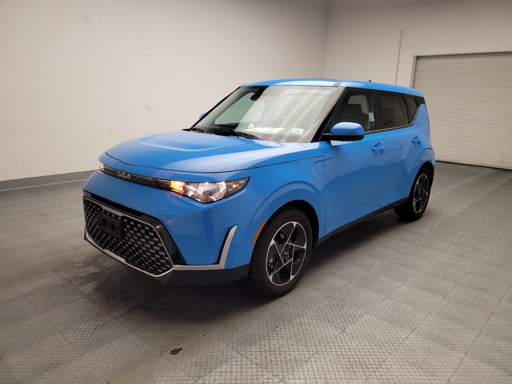 2024 Kia Soul EX's photo