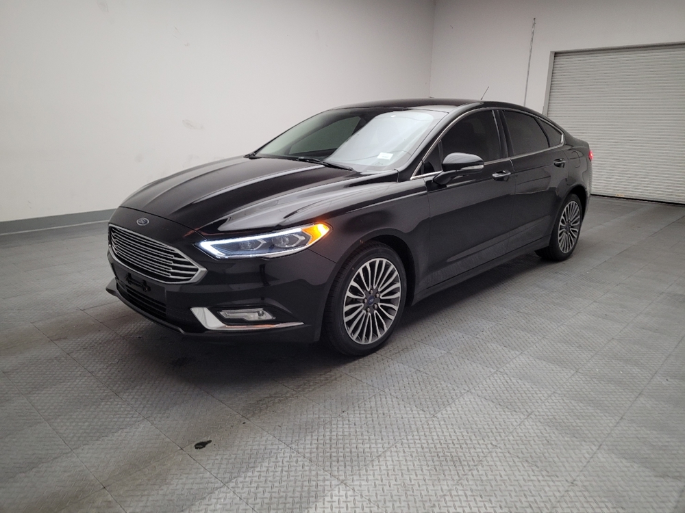 2017 Ford Fusion SE's photo