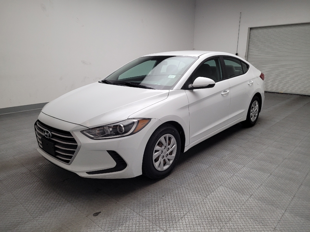 2017 Hyundai Elantra SE's photo