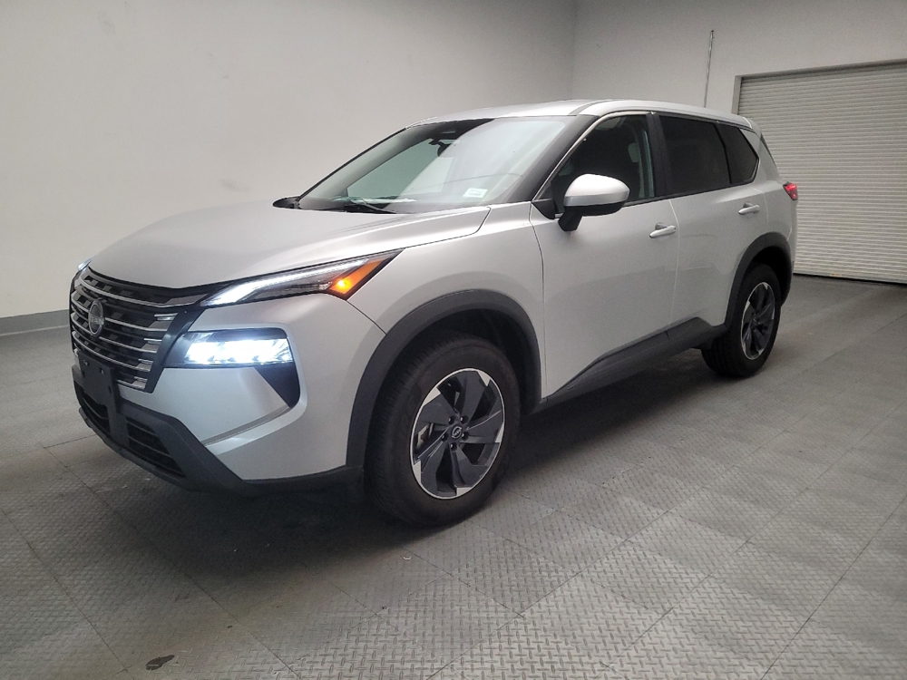 2024 Nissan Rogue SV's photo