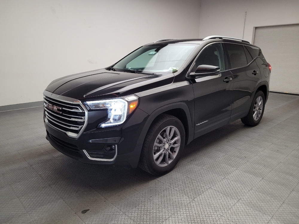 2024 GMC Terrain SLT's photo