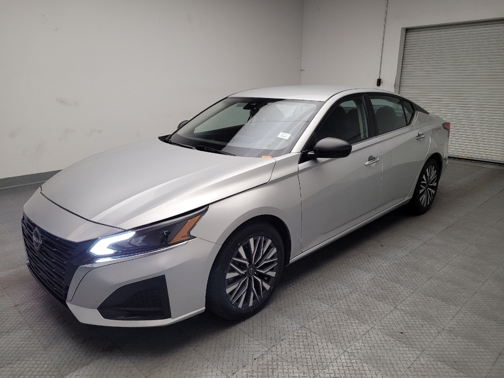 2024 Nissan Altima SV's photo