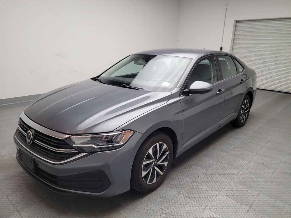 2024 Volkswagen Jetta S's photo