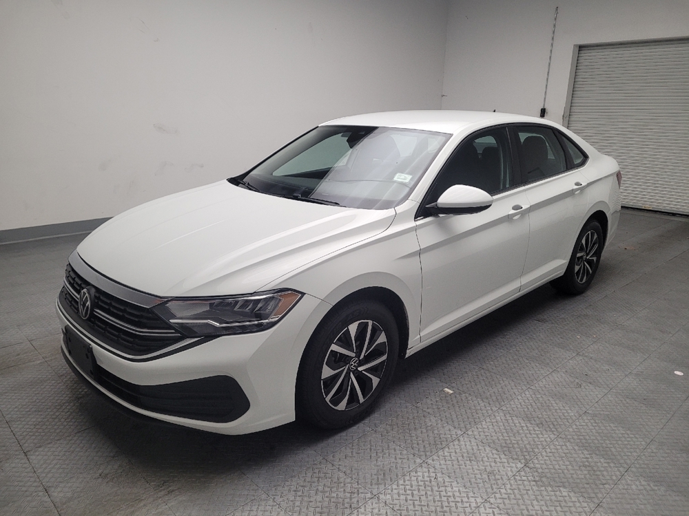 2024 Volkswagen Jetta S's photo