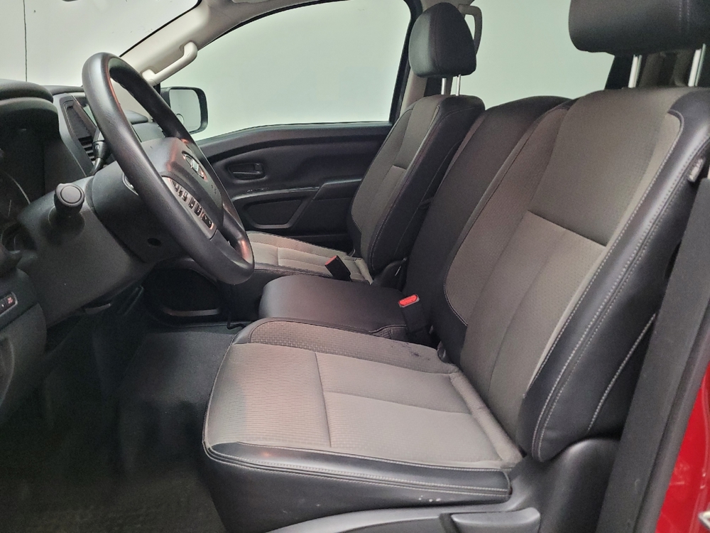2020 Nissan Titan S - Photo 13