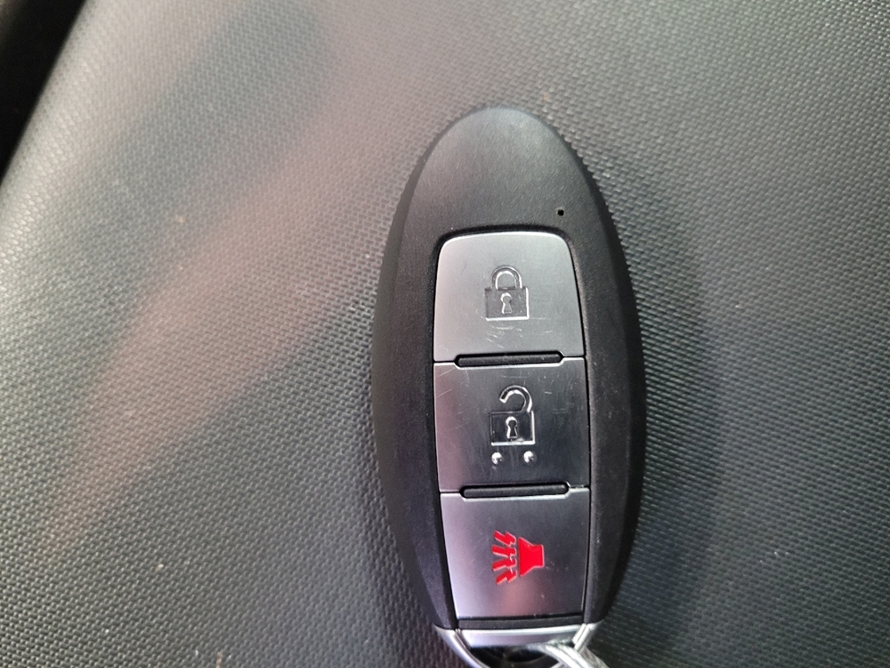 2020 Nissan Titan S - Photo 25