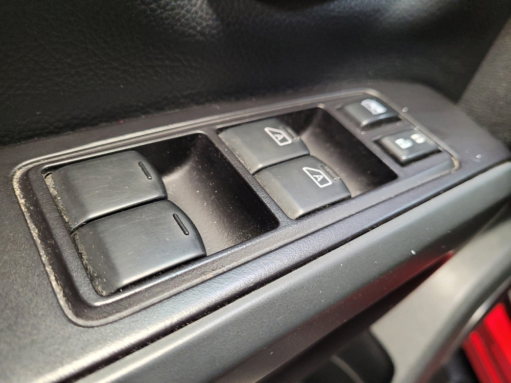 2020 Nissan Titan S - Photo 21