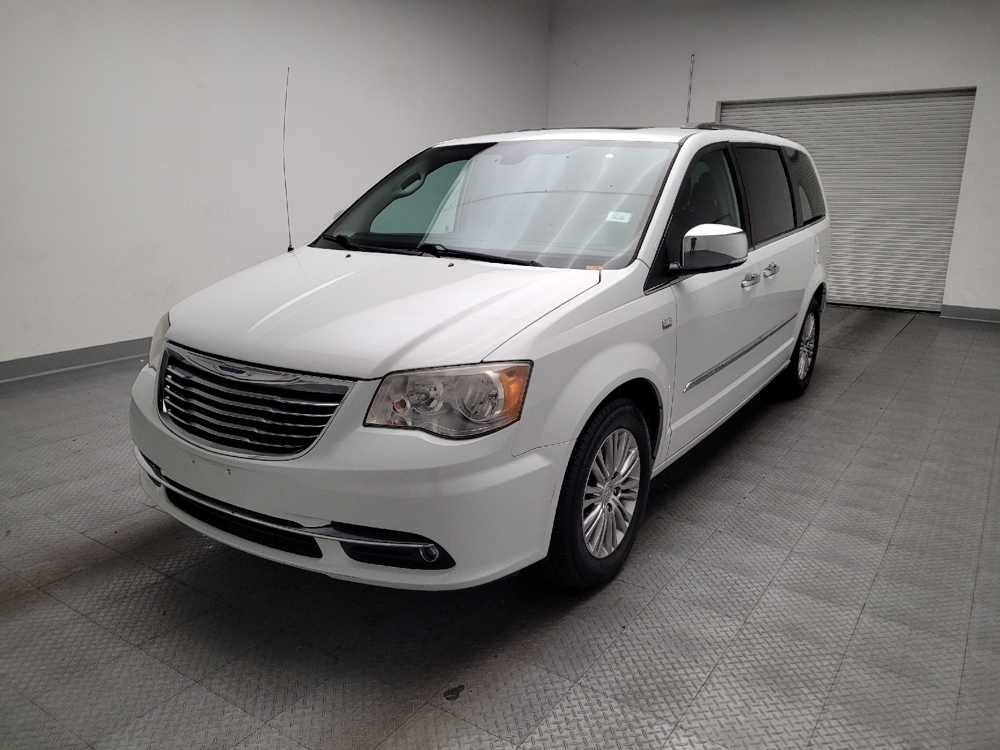 2014 Chrysler Town & Country