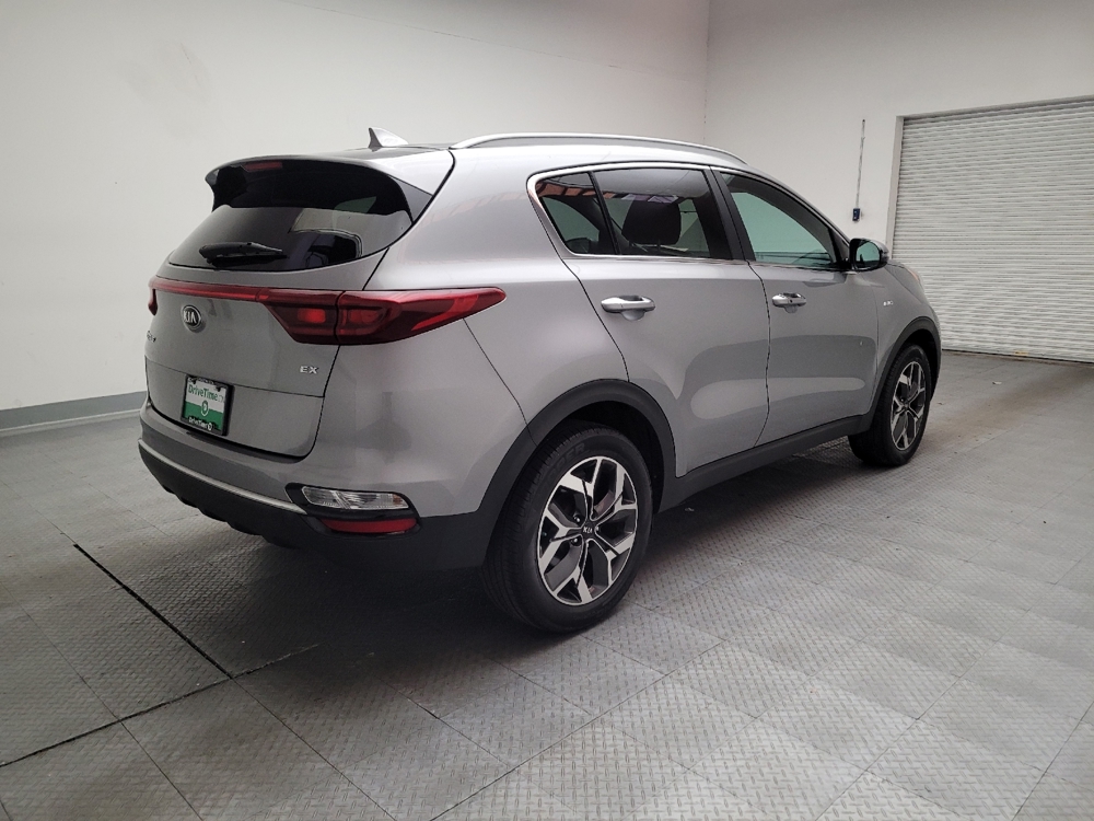 2020 Kia Sportage EX - Photo 7