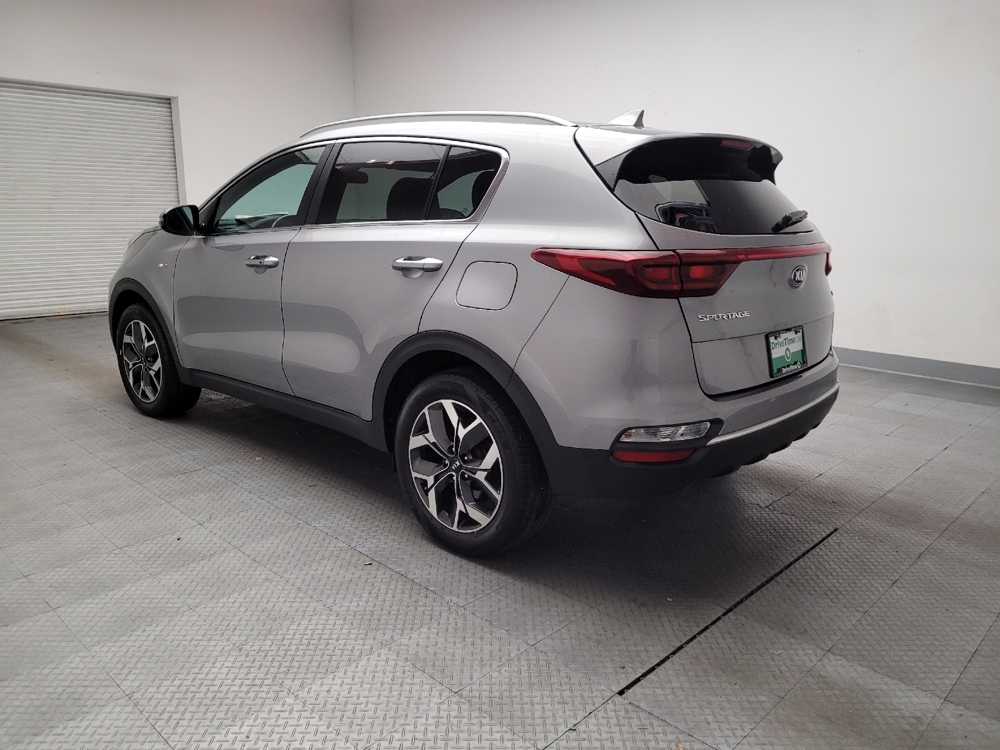 2020 Kia Sportage EX - Photo 4