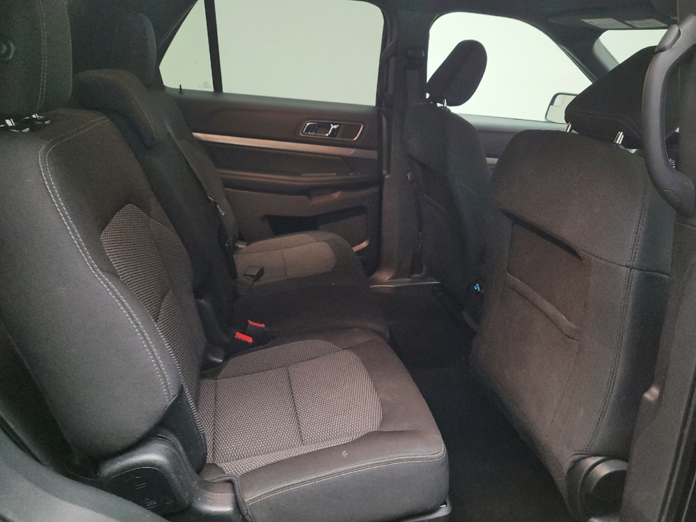 2018 Ford Explorer XLT - Photo 15