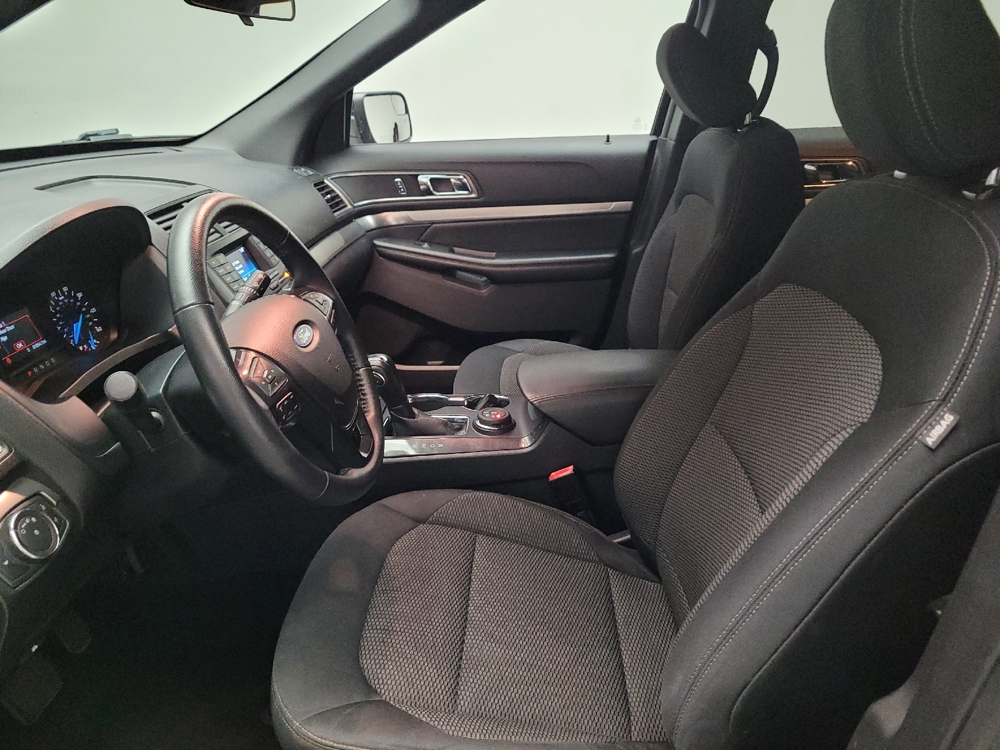 2018 Ford Explorer XLT - Photo 13