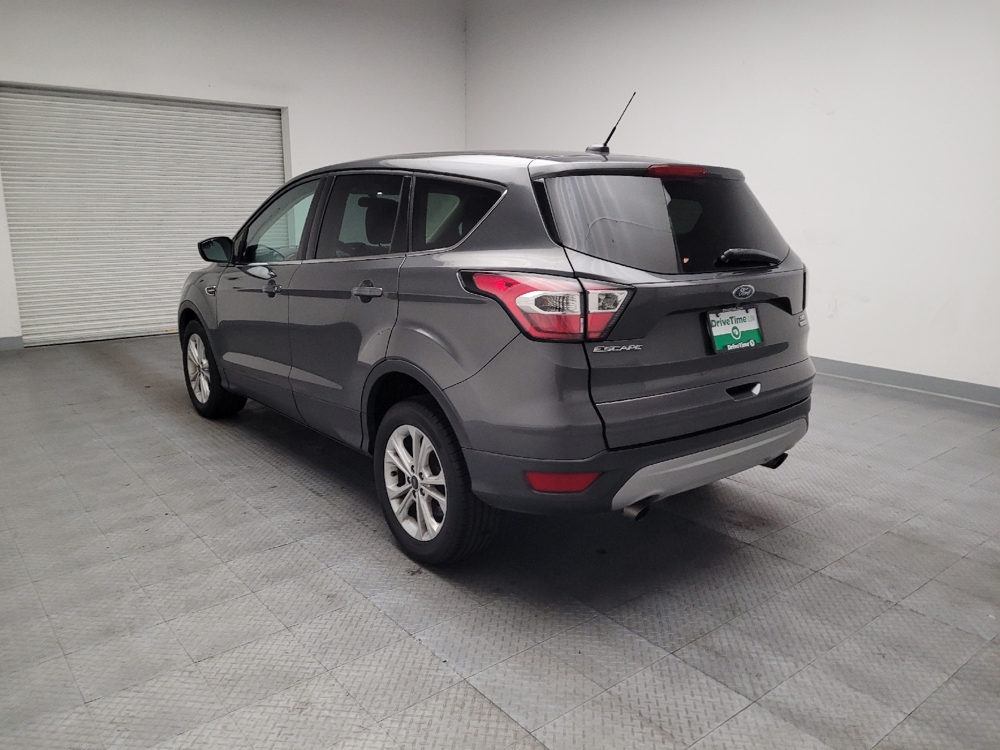2017 Ford Escape SE - Photo 4