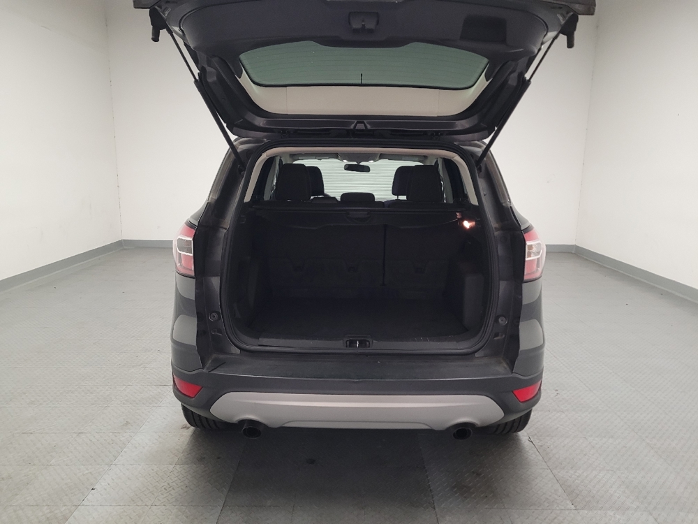 2017 Ford Escape SE - Photo 22
