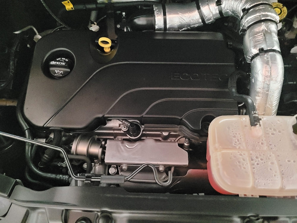 2022 Chevrolet Trax LS - Photo 23