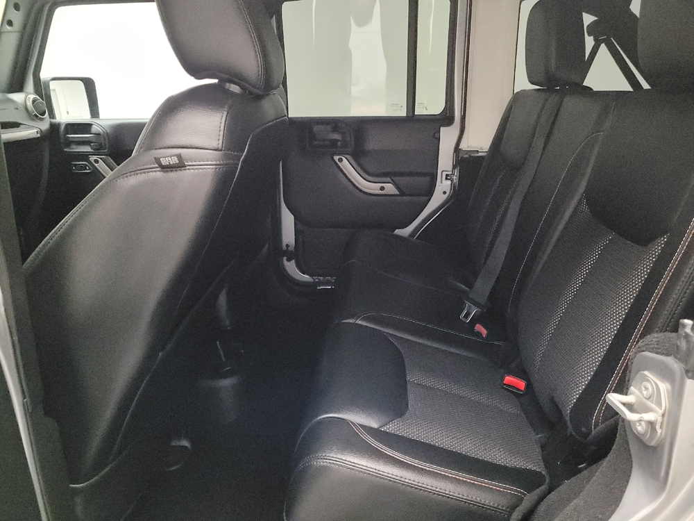 2016 Jeep Wrangler Unlimited 75th Anniversary Edition - Photo 14