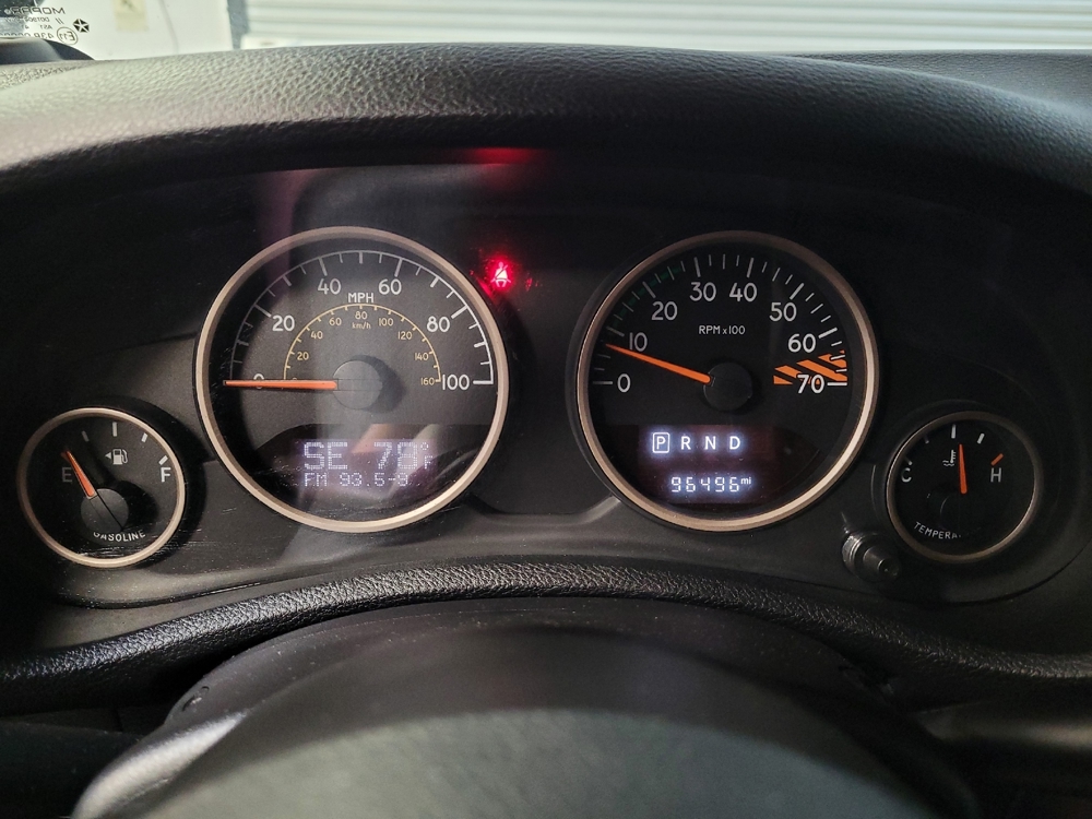 2016 Jeep Wrangler Unlimited 75th Anniversary Edition - Photo 18