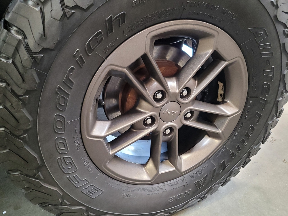 2016 Jeep Wrangler Unlimited 75th Anniversary Edition - Photo 24