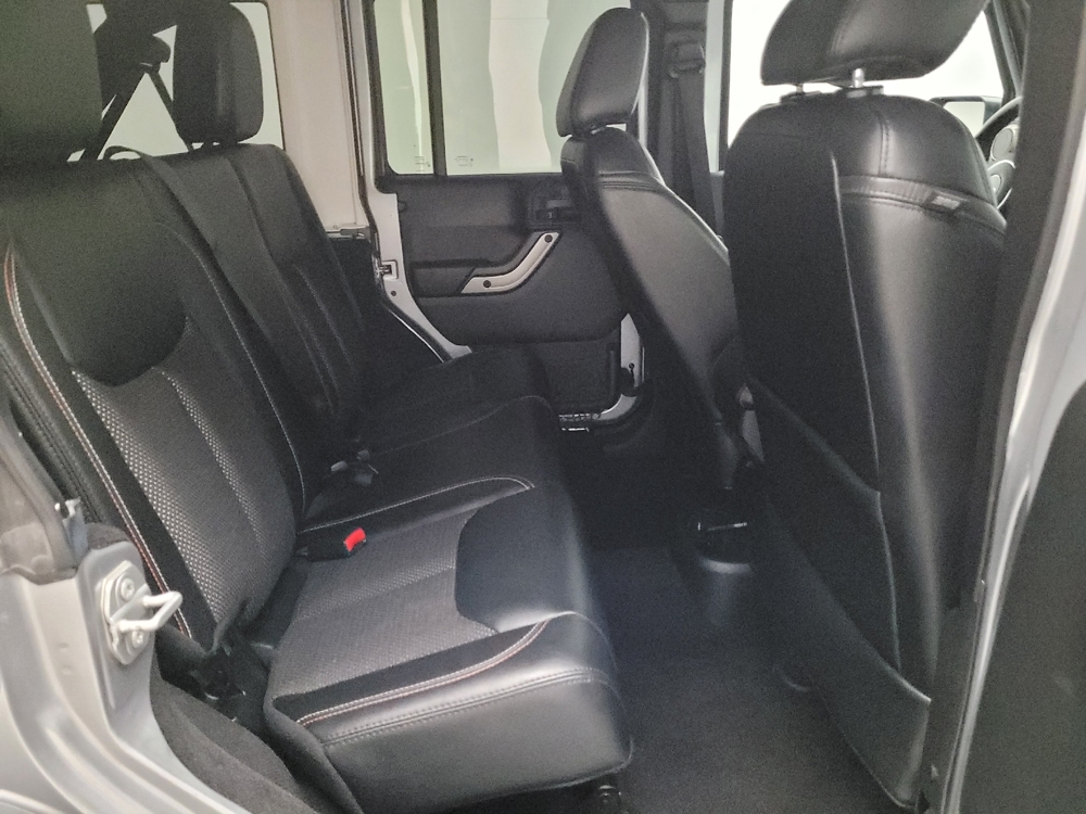 2016 Jeep Wrangler Unlimited 75th Anniversary Edition - Photo 15