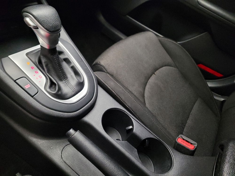 2022 Kia FORTE LXS - Photo 20
