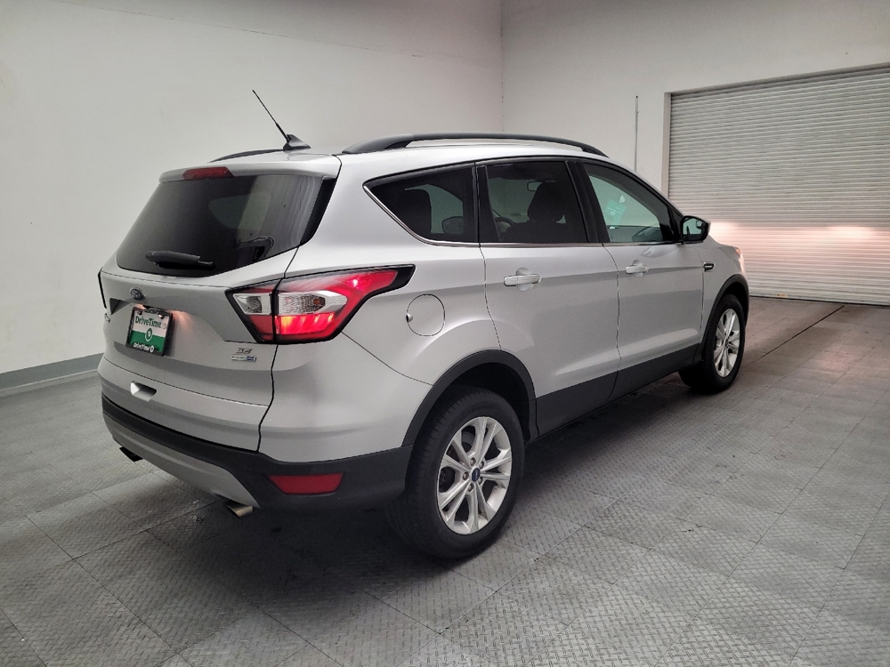 2018 Ford Escape SE - Photo 7